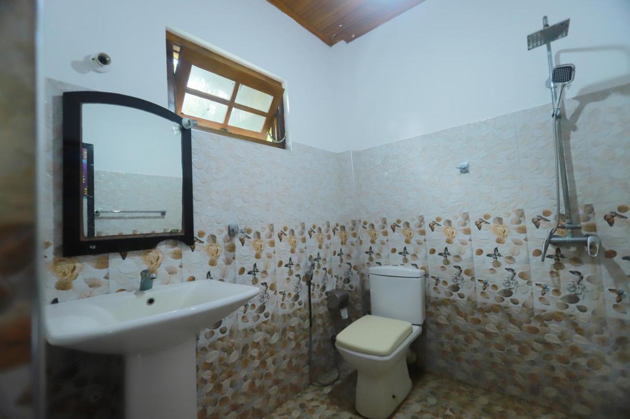 The Green Heaven Resort 시기리야 외부 사진