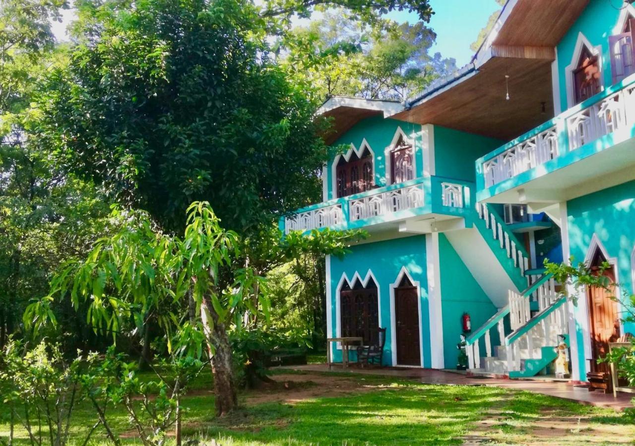 The Green Heaven Resort 시기리야 외부 사진